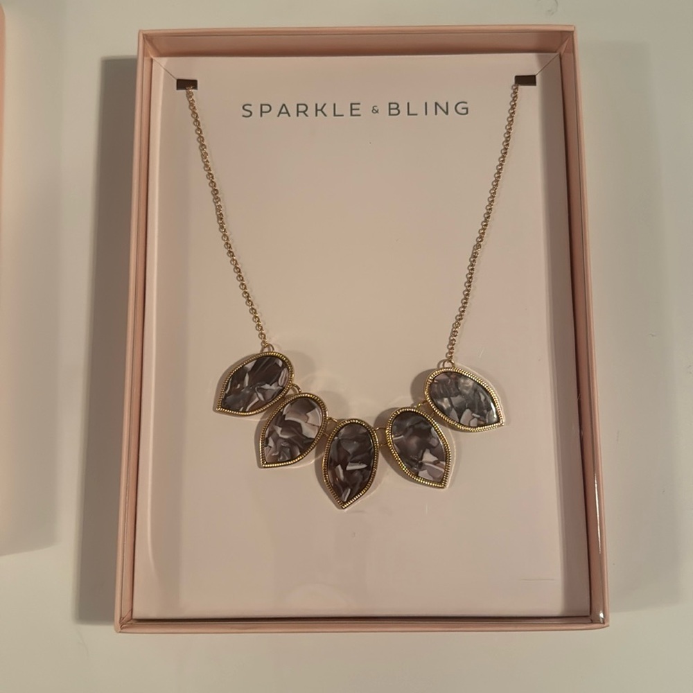 💕Faux Gold Necklace with Purple Black Petals NWT